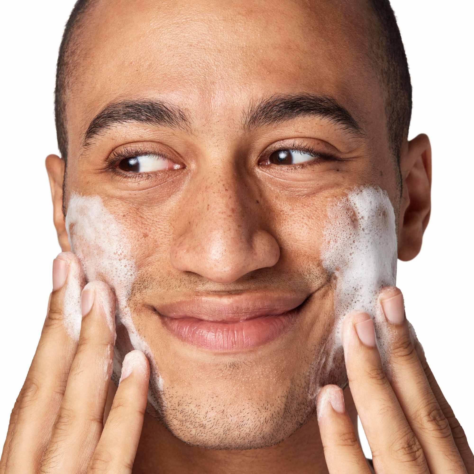 Ultra facial hydrating concentrated cleansing bar