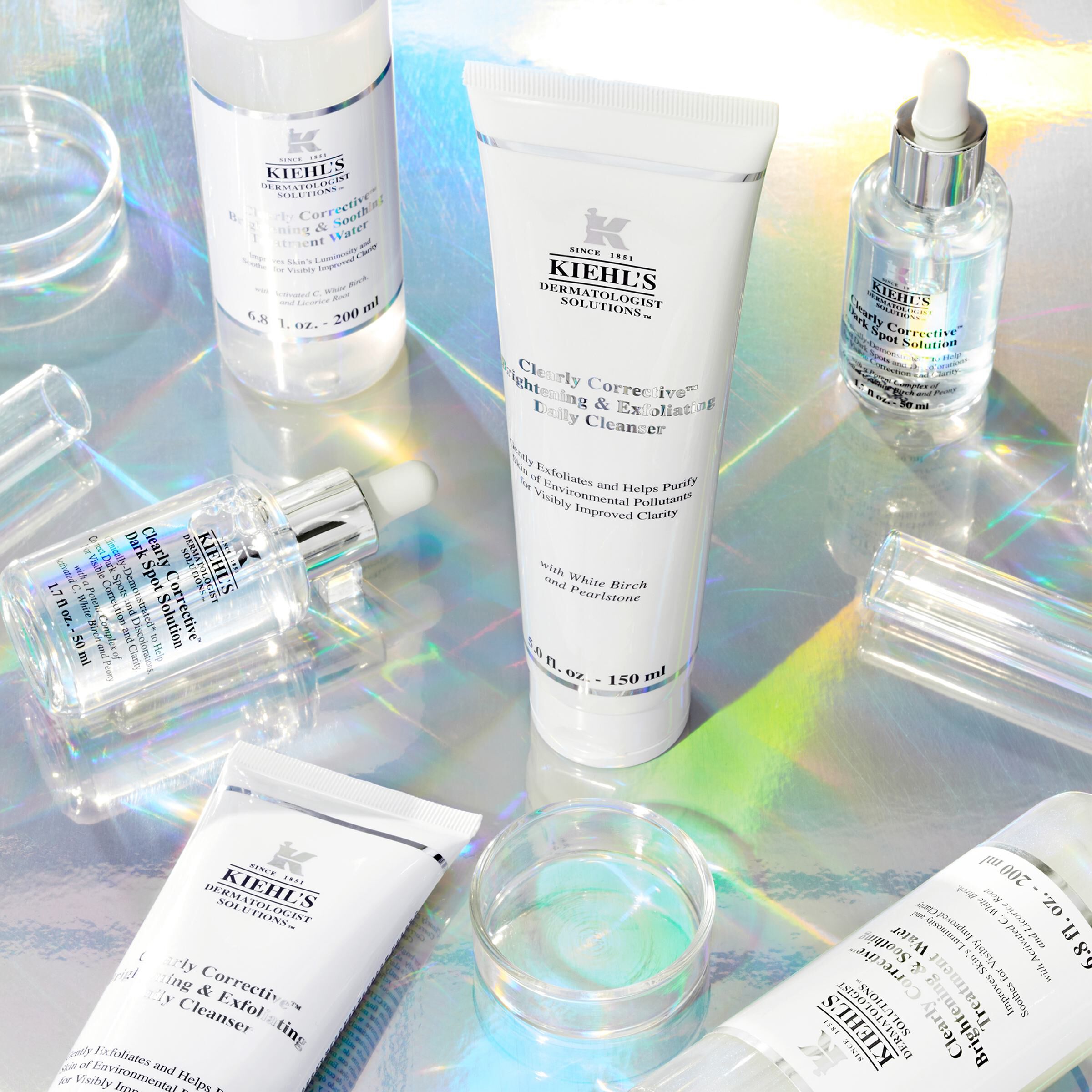 Clearly Corrective Brightening Exfoliating Daily Cleanser