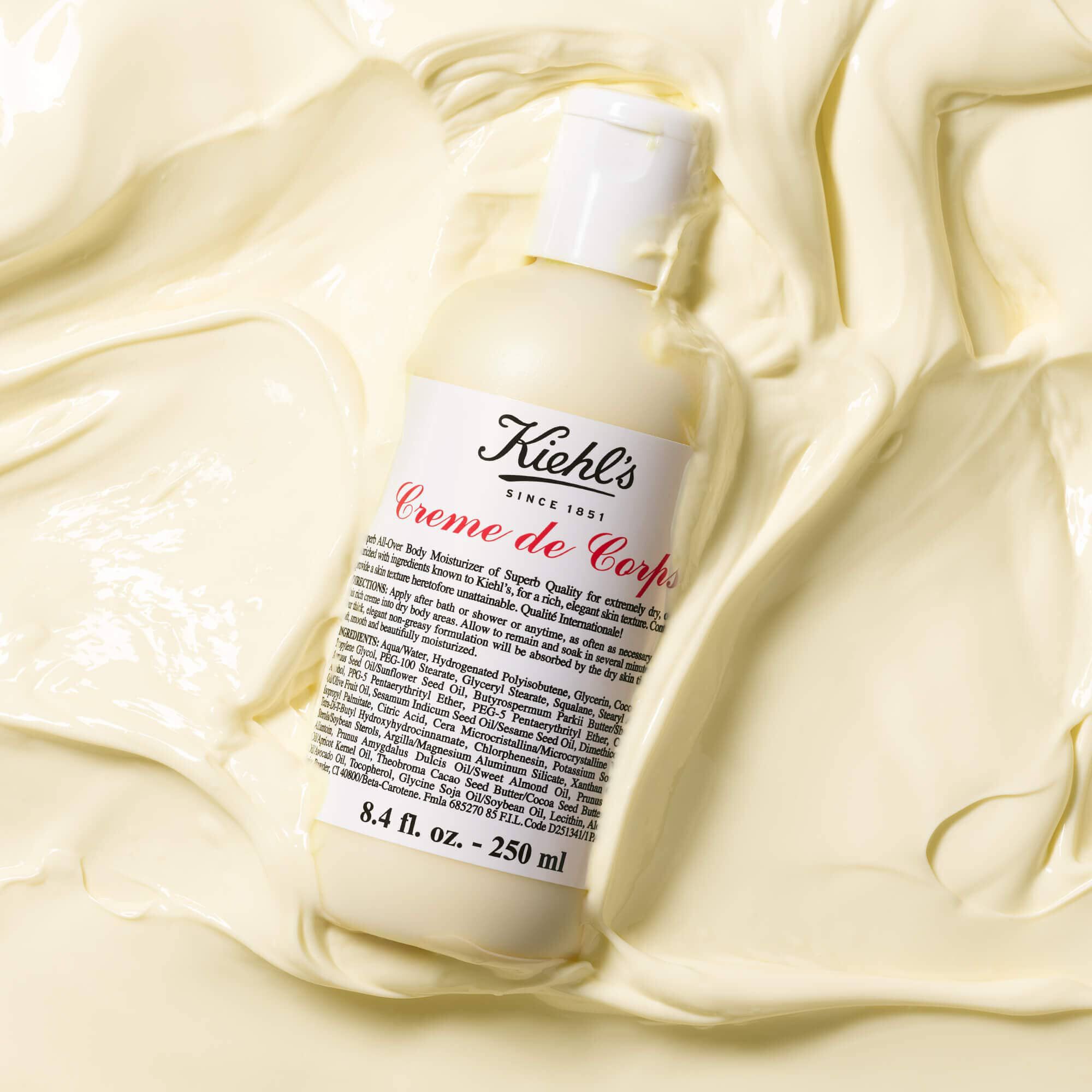 Flacone di Kiehl's Creme de Corps in una grande quantita di lozione per il corpo strutturata